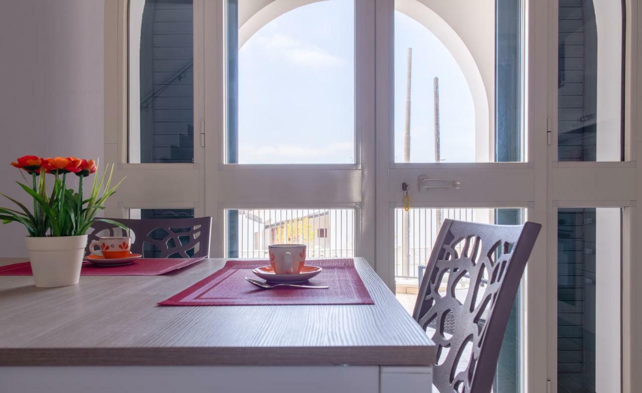 Casa Vacanze Dei Bacini Porto Cesareo Bagian luar foto