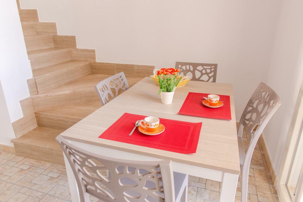 Casa Vacanze Dei Bacini Porto Cesareo Bagian luar foto